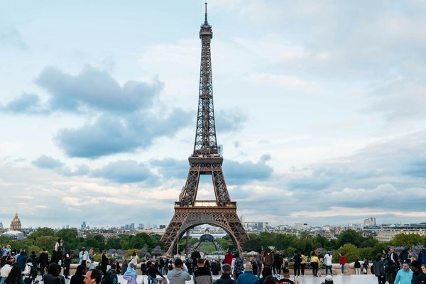 Économisez en Voyageant : Conseils Malins pour Trouver les Offres Imbattables des Compagnies Aériennes